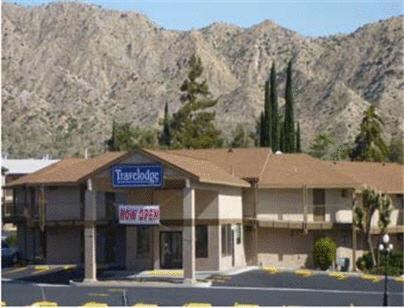 Travelodge Inn & Suites By Wyndham Yucca Valley/Joshua Tree Eksteriør bilde