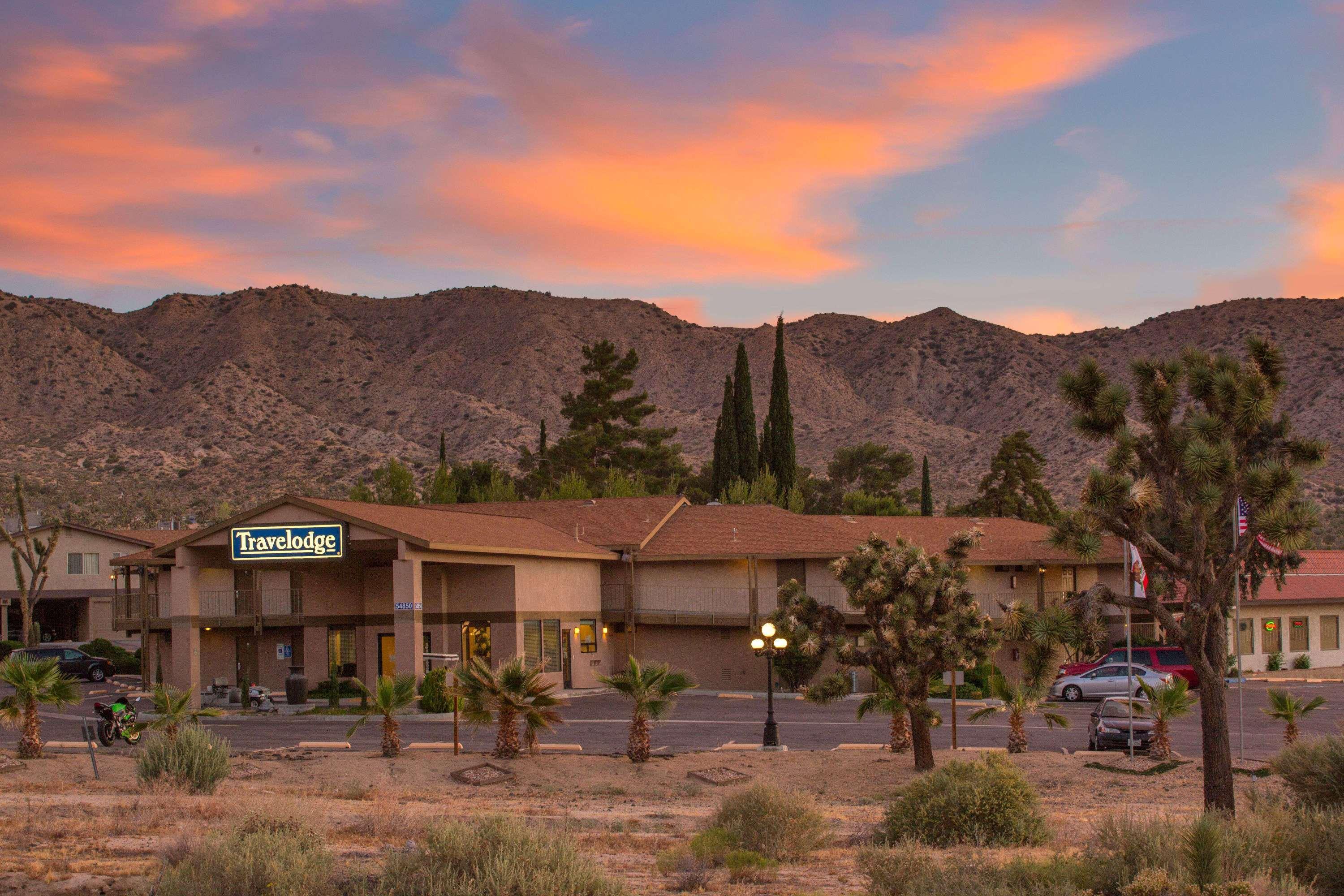 Travelodge Inn & Suites By Wyndham Yucca Valley/Joshua Tree Eksteriør bilde